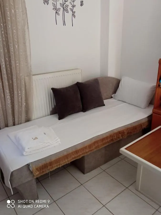 Annas Apartment 2 Agios Nikolaos  Greece